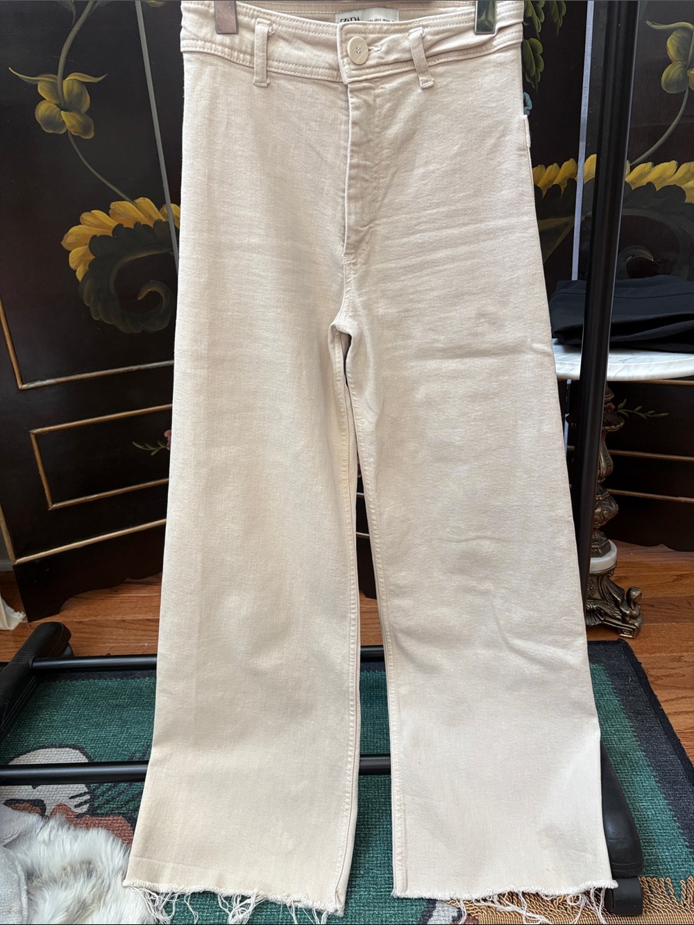 Zara Cream Wide Leg Flare Jeans